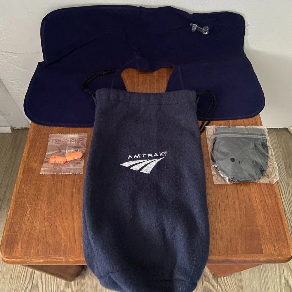 Vintage Amtrak Train Travel Bag Inflatable Neck Rest Ear Plugs Sleep Mask RARE